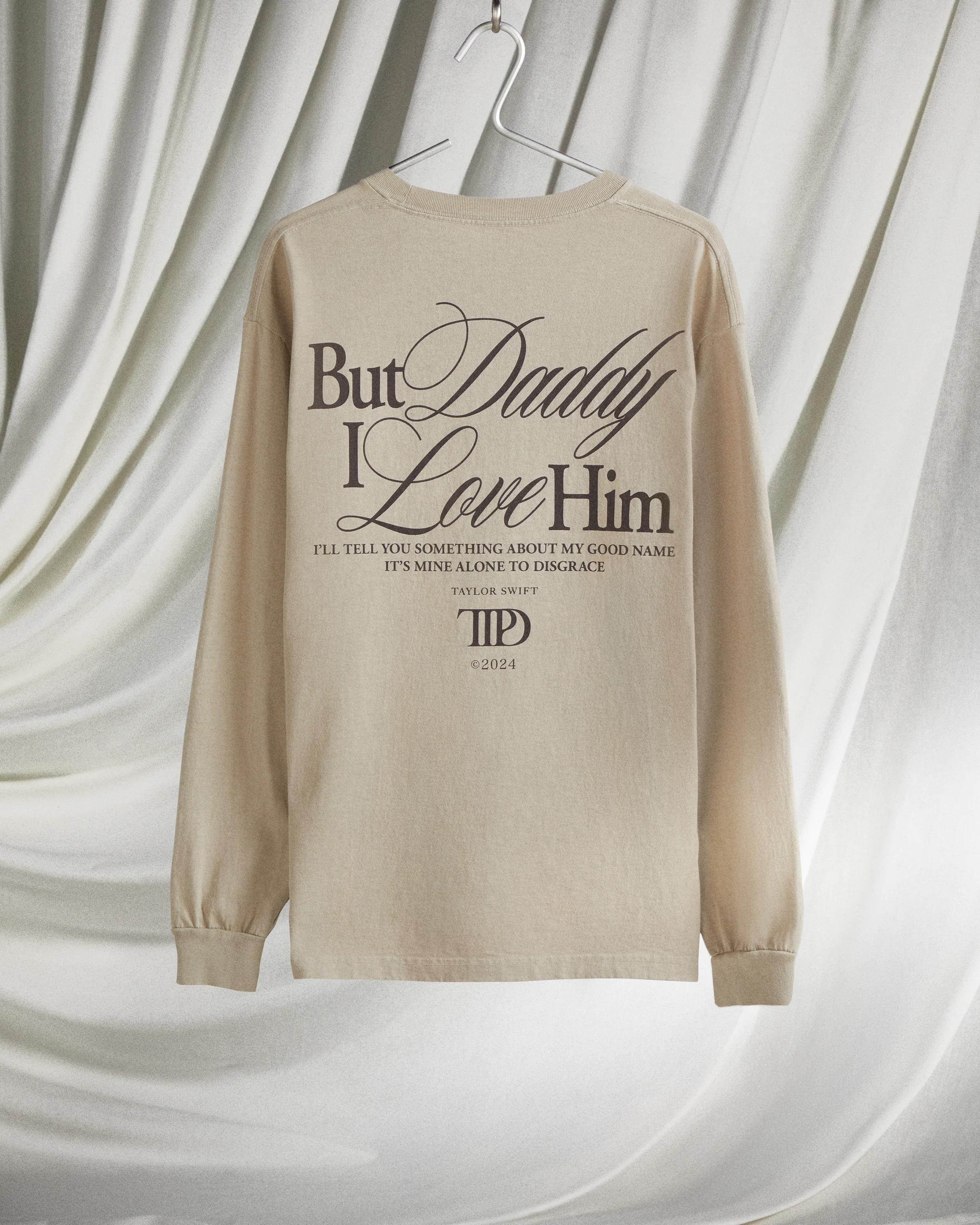 But Daddy I Love Him Long Sleeve T-Shirt - Image 5
