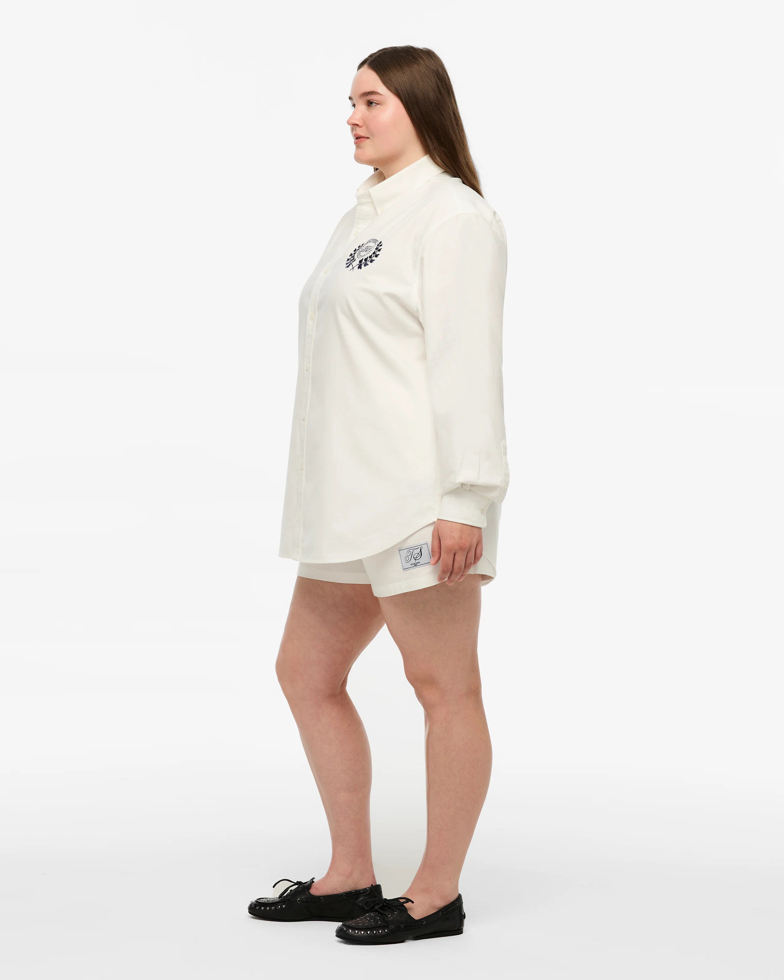 TS Crest White Oxford Shorts - Image 12